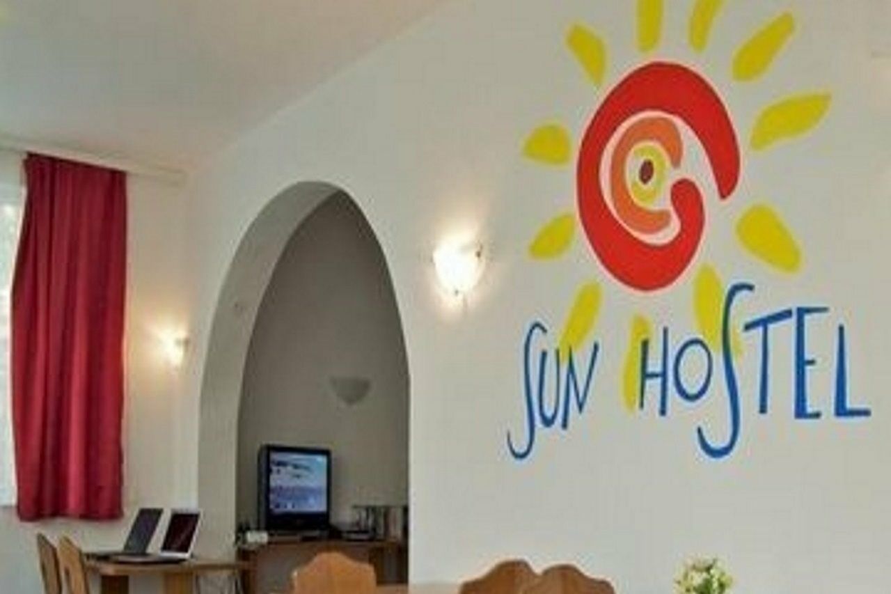 Guesthouse Sun Hostel Budva Exterior foto